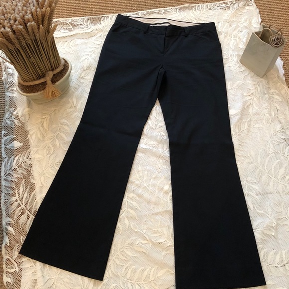 Votre Nom collection pant. Lycra with zip details - Picture 2 of 6